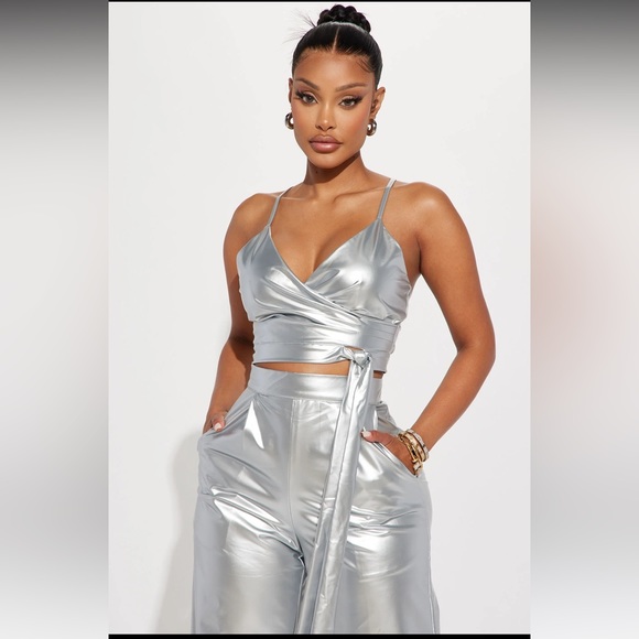 FASHIONNOVA Out In Space Pant Set - Picture 2 of 6